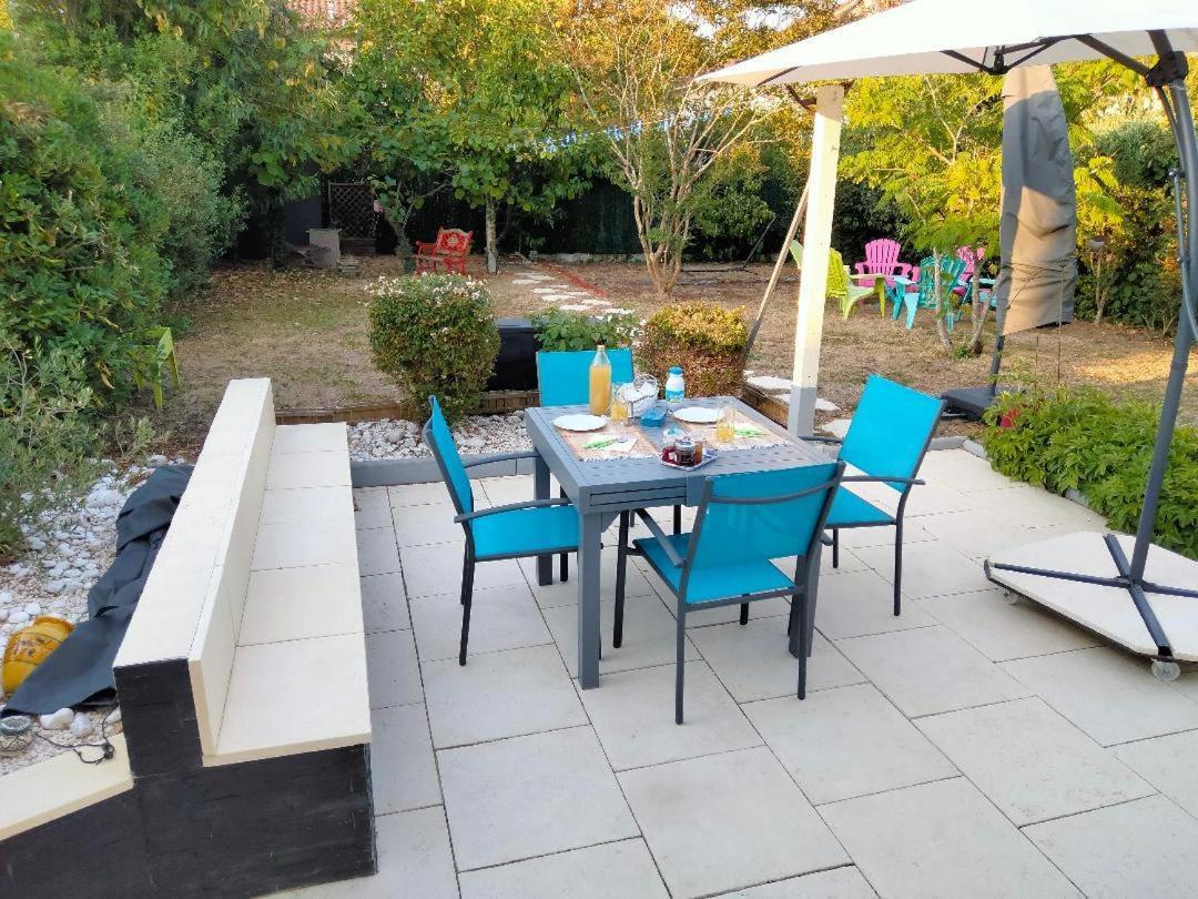 Chez Papinette, Proche Gare Et Centre, Pdj Compris Apartment Niort Bagian luar foto